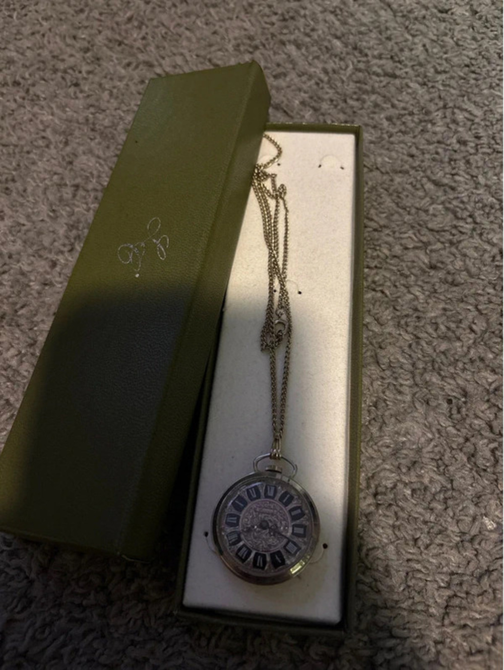 1960-70 vintage Harvester SWISS made watch pendant and chain NOS